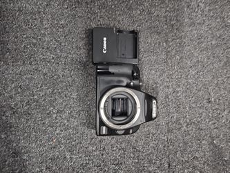 Photo Camera Canon EOS 1000D 