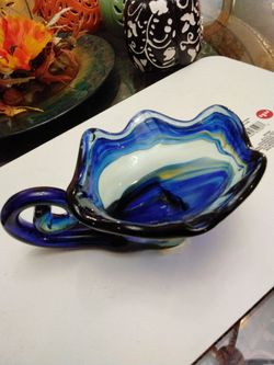 BLOWN GLASS DISH