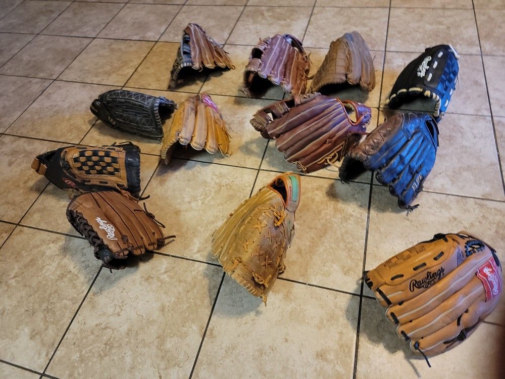 SOFTBALL GLOVES ALL CURED..  SIZE 13" & 14"   $40. ESCH FIRM PRICE