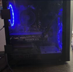 Gaming Pc With Keyboard And Mouse