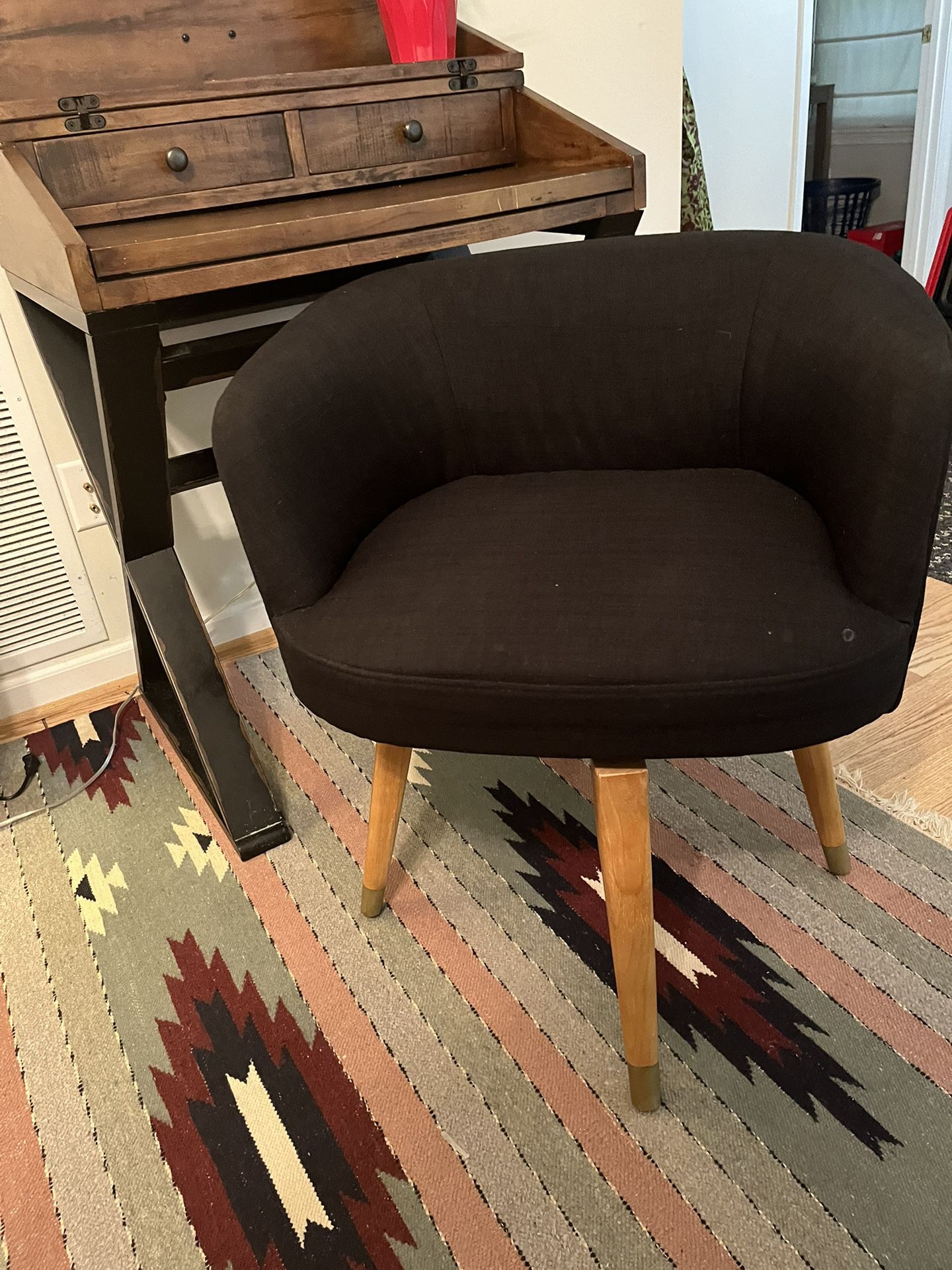 Black Upholstered Swivel Chair (2)