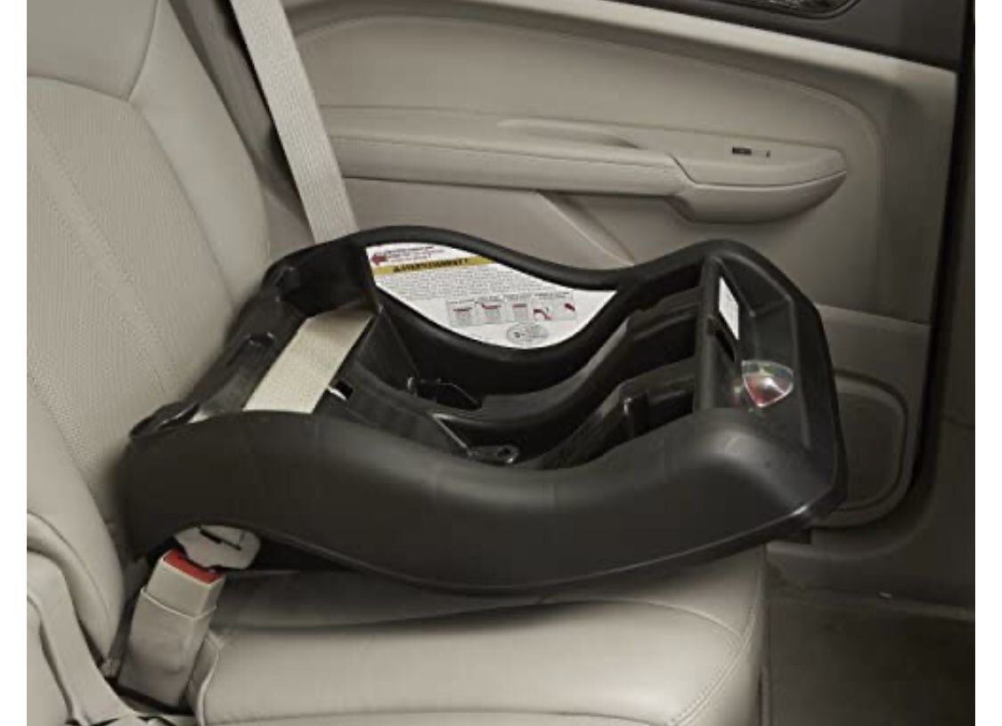 Brand NEW EvenFlo Embrace Infant Car Seat Base Centerville 