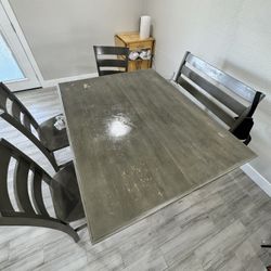 Dining Room Table 6 Seater