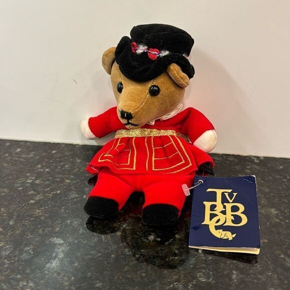 Vtg Velveteen Bean bear 8" Palace Yeoman Tower London Guard Beefeater GB UK