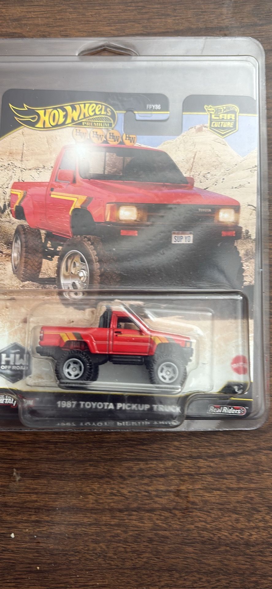 Hot Wheels Premium 1987 Toyota Pickup Truck HW Off Road 2025 | New 4x4