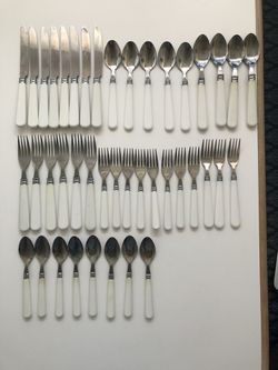 74 piece silverware