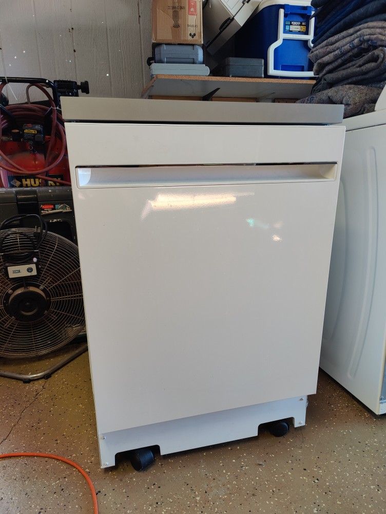 GE 24" Portable Dishwasher