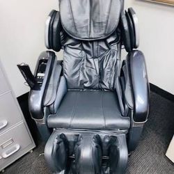 Fujiiryoki FJ-4600B Dr. Fuji Cyber Relax 3D Zero Gravity Super Deluxe Massage Chair, Black, 14 Sets of Automated Massage Programs, 3D Pinpoint Massage