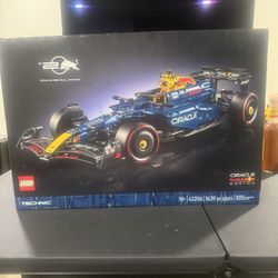 Lego Technic Oracle Red Bull Racing 