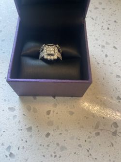 Princess Cut Diamond Ring 
