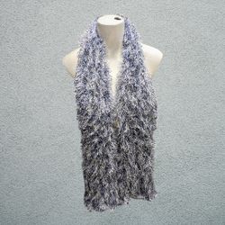 Women's Textured Scarf 