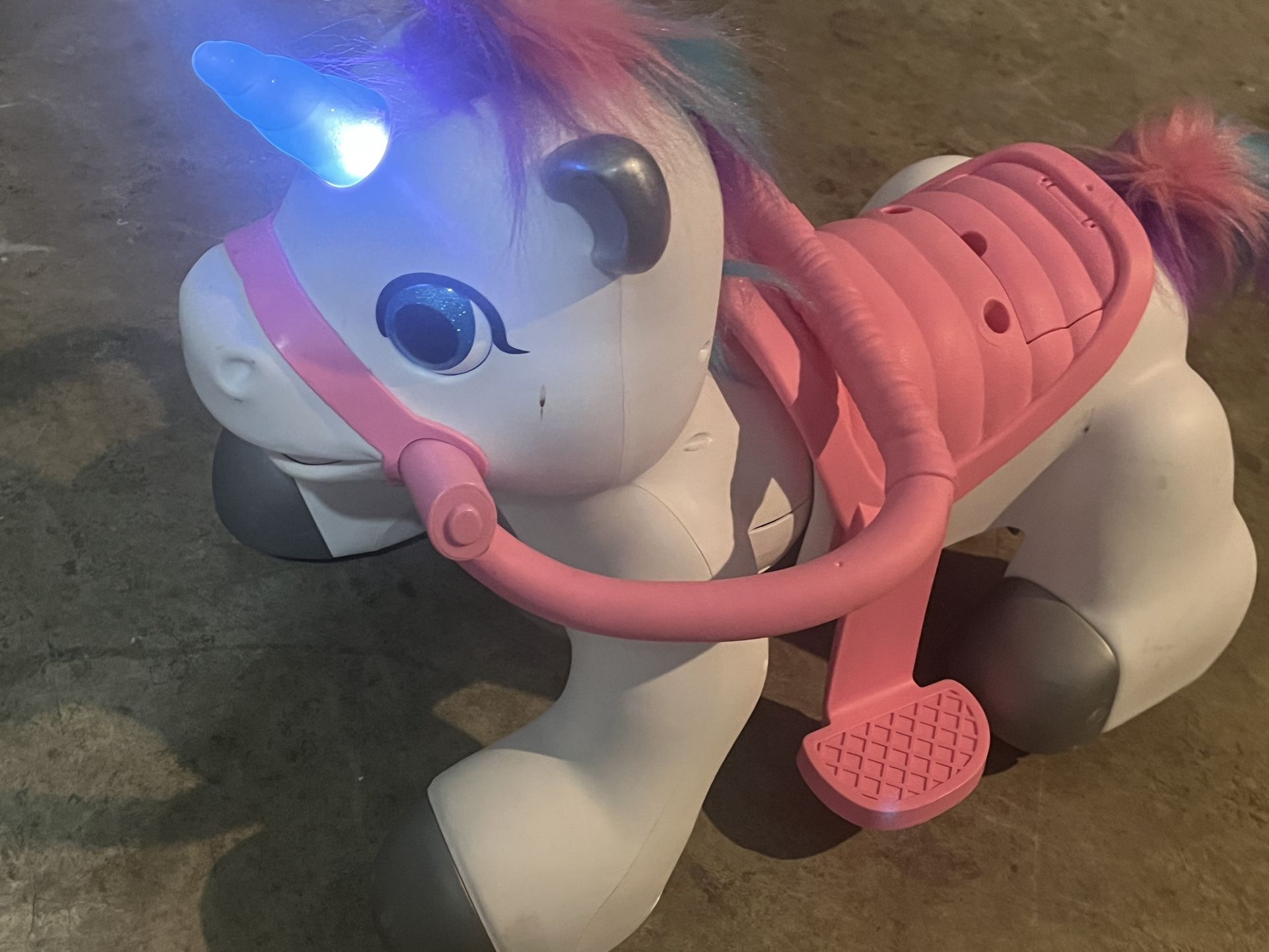 Toy Unicorn (Power Wheel Type)