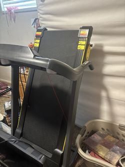 FOLD UP INCLINING TREADMILL