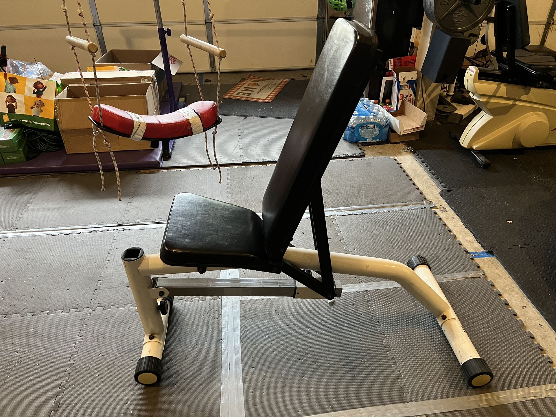 Adjustable Bench w/ Leg Extension (Free)