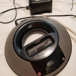 JBL IPOD PLAYER/CHARGER