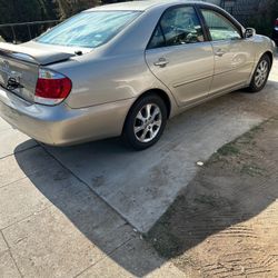 Toyota Camry 