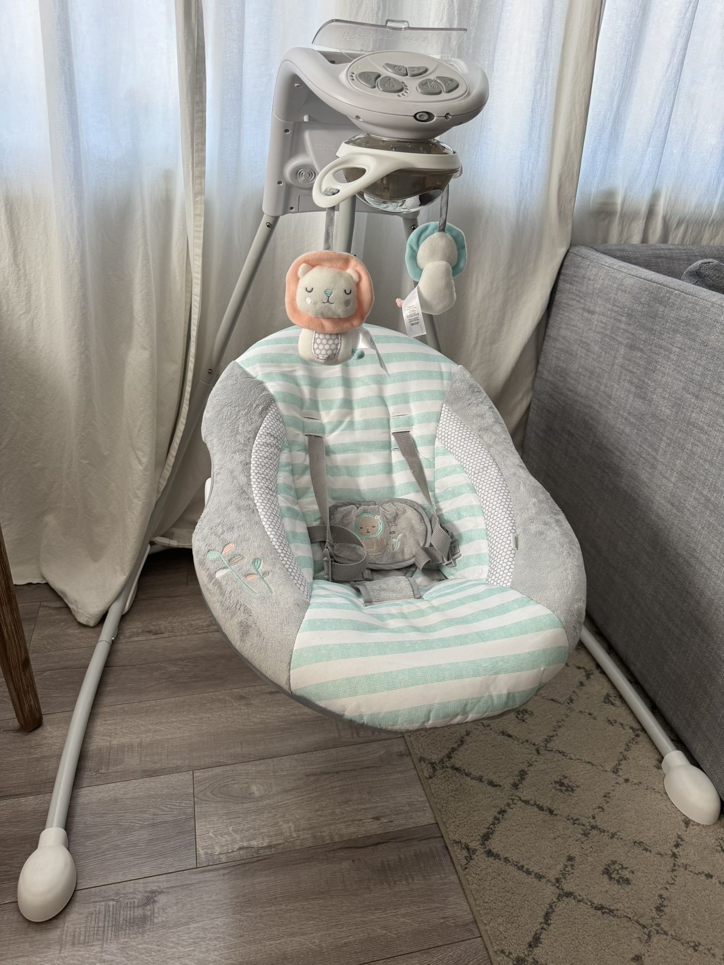 Ingenuity Inlighten Baby Swing