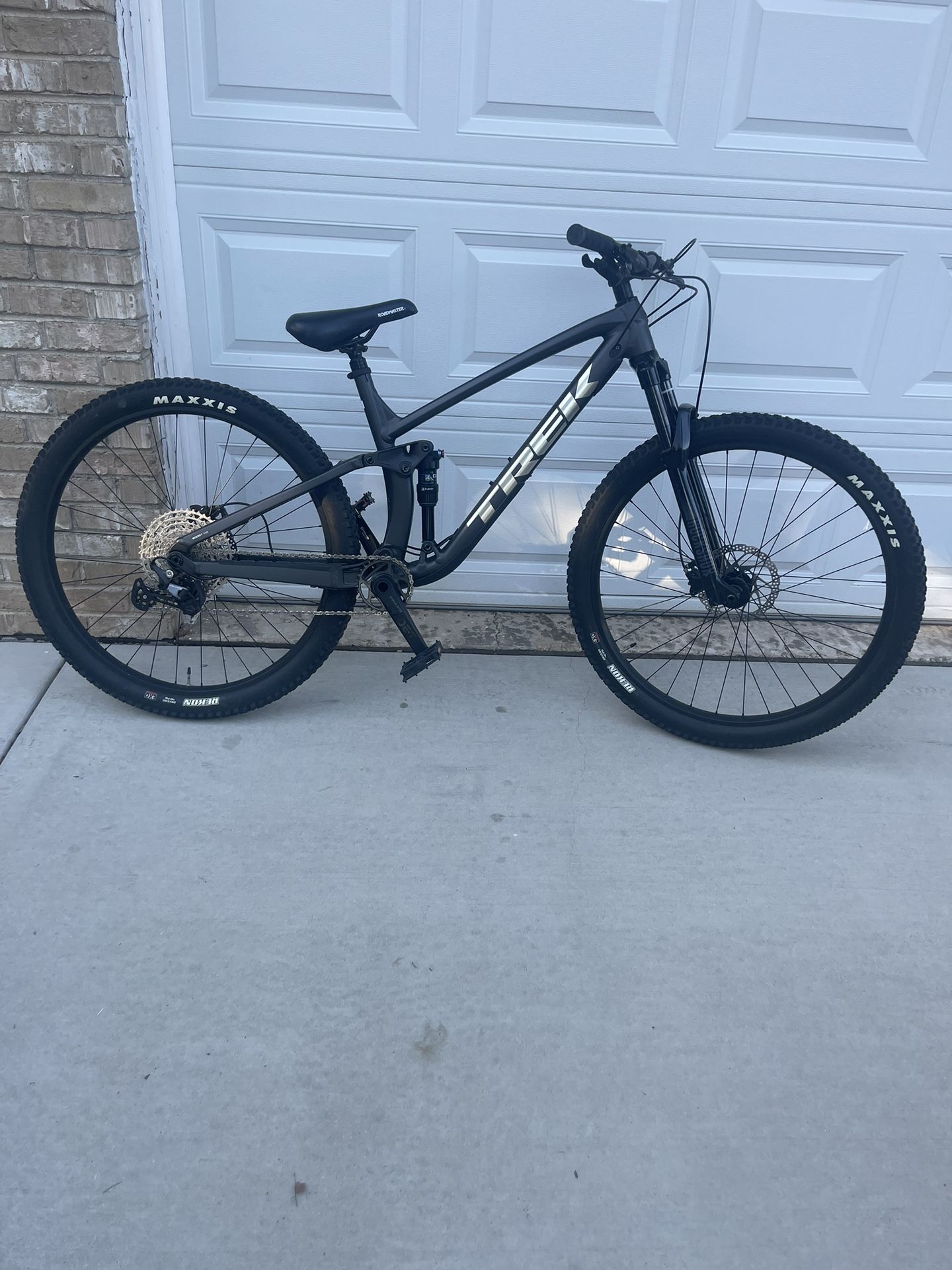 2024 Trek Fuel Ex 5