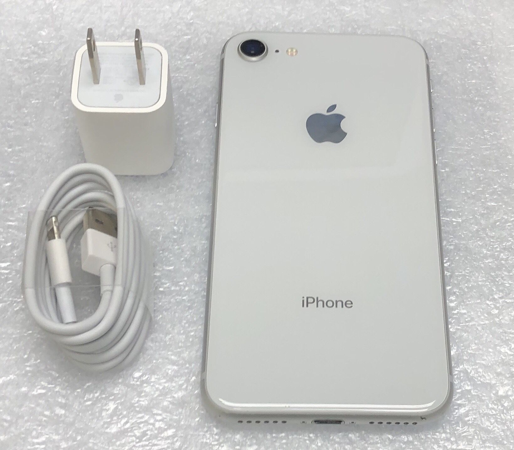 iPhone 8 256GB Factory Unlocked Silver