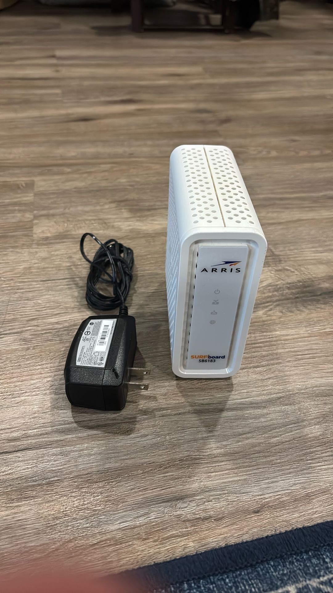 Arris Surfboard SB6183 Cable Modem