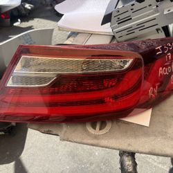 Honda Accord 2017 Coupe Taillight Passenger Side RH J335, 2016 to 2017 