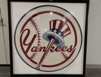 Framed Yankees Logo