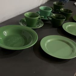 Homer Laughlin HARLEQUIN older RARE light-medium green Fiesta 6 Pcs