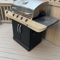 Charbroil Grill