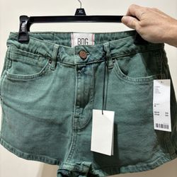 Urban outfitters BDG low rise shorts womens size 28, green vert , BNWT