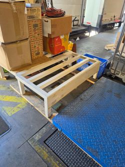 Dunnage Racks - Metal