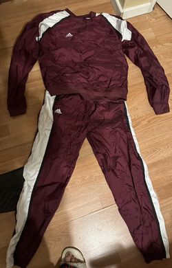 Women’s Adidas Windbreaker Set Sz Small $40 Obo