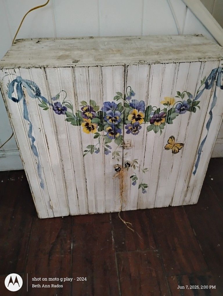 Little painted Country Cupboard W Shelf