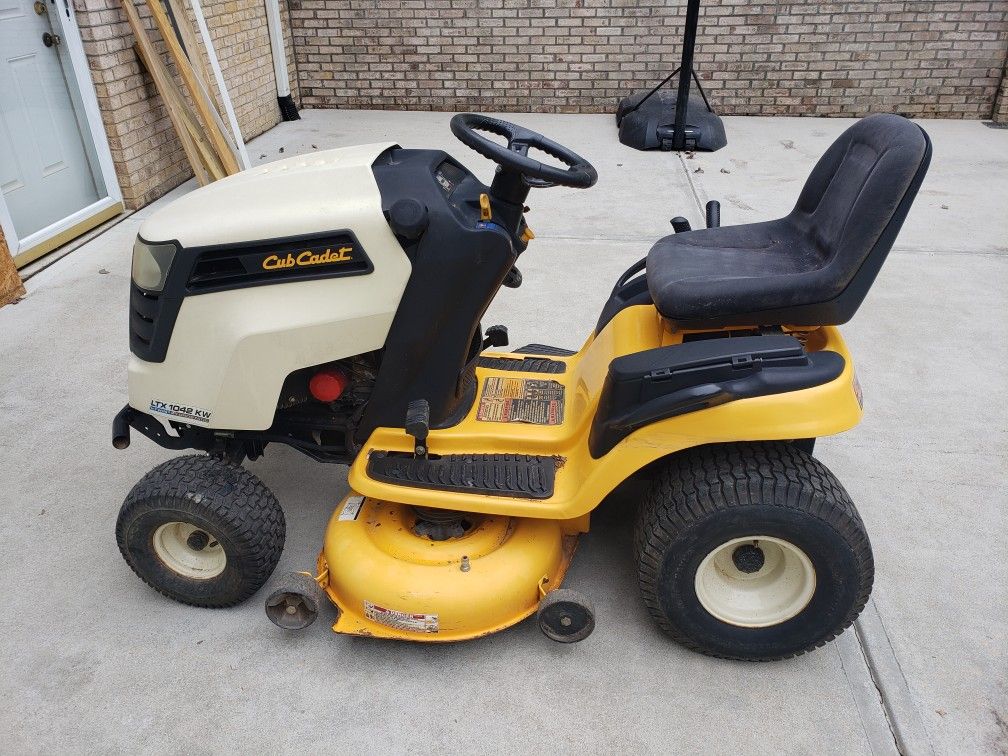 2013 Cub Cadet LTX 1042 KW lawn tractor mower for Sale in Garner, NC