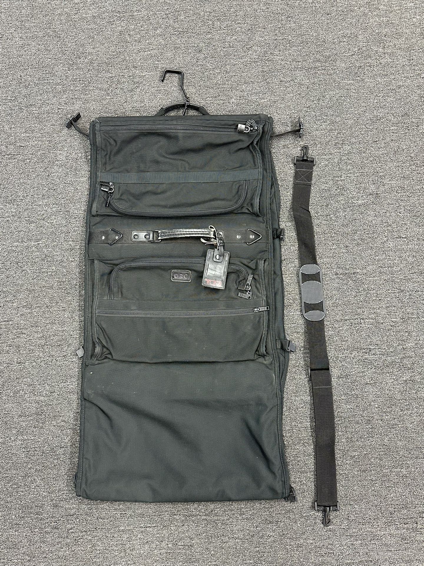 TUMI ~ Black Ballistic Nylon Bi-Fold Suit/Dress Weekend Garment Bag with Strap
