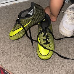 Boys Soccer Cleats 