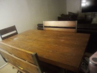 Dining Room Table And Chairs