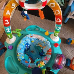 Baby einstein stand