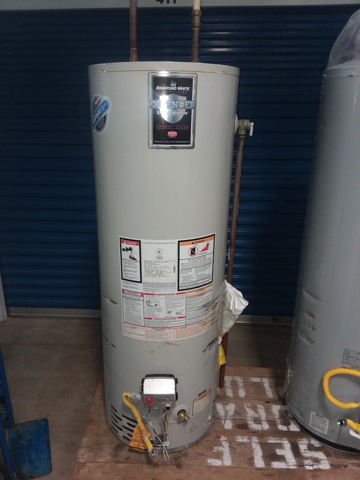 50 Gallon Gas Water Heater with install and warranty