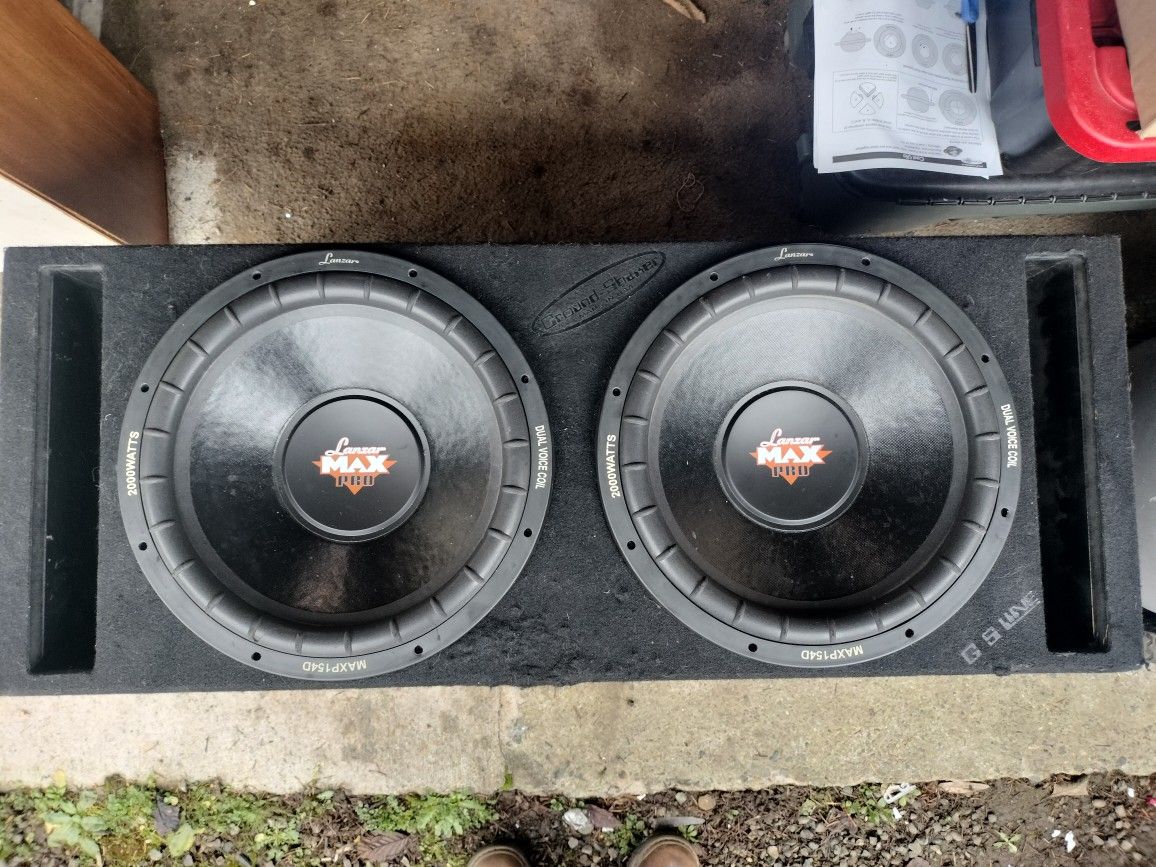 2 -15" Lanzar 2000 Watt Subwoofers