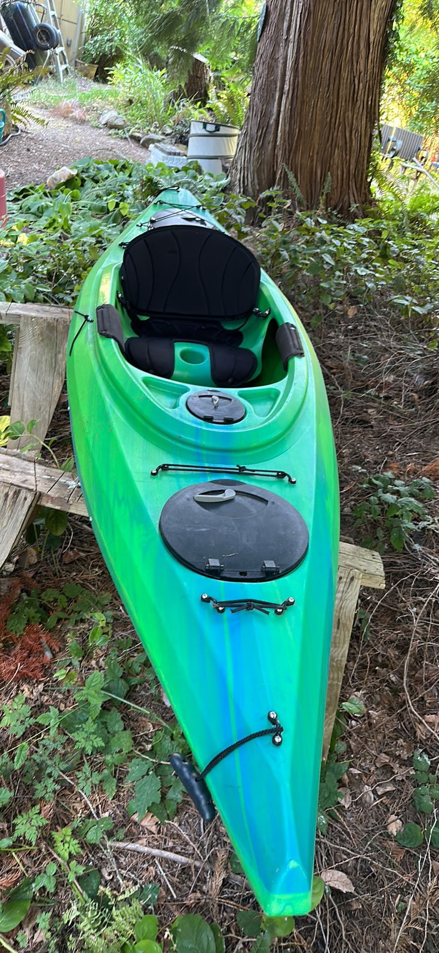 Equinox 10.4 Kayak Lightly Used for Sale in Redmond, WA