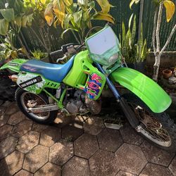 Dirt Bike 