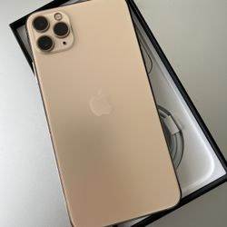 Iphone 11 Pro Max 64GB GOLD ANY CARRIER for Sale in Chula Vista