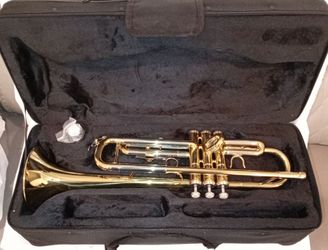 Brass B flat Trumpet with Case