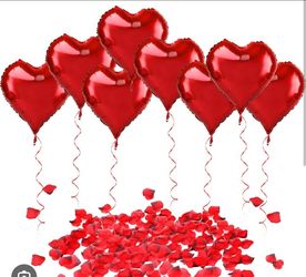 ❤️ 4 Red Heart-Shaped Balloons with Rose Petals – Romantic Decoration 🌹