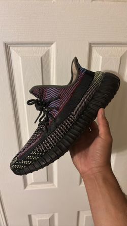 Yecheil Yeezy 350s