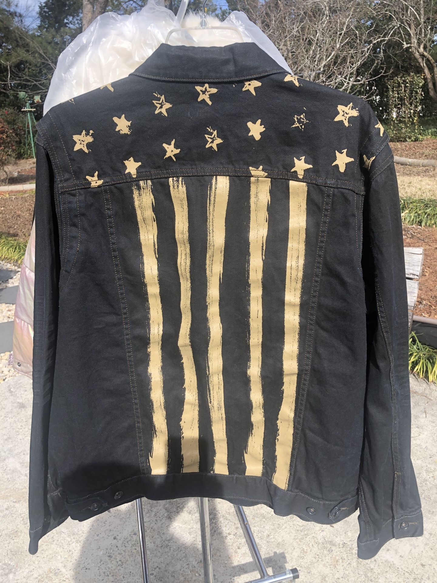 Mens Size 48 Rocawear Black Denim Jacket With American Flag