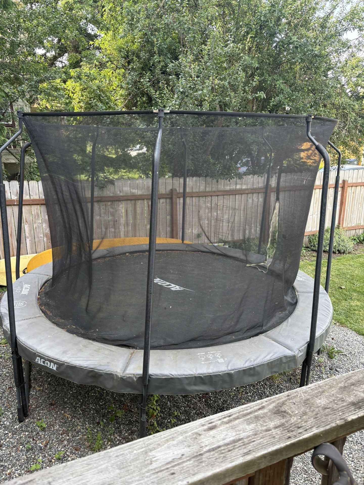 Trampoline