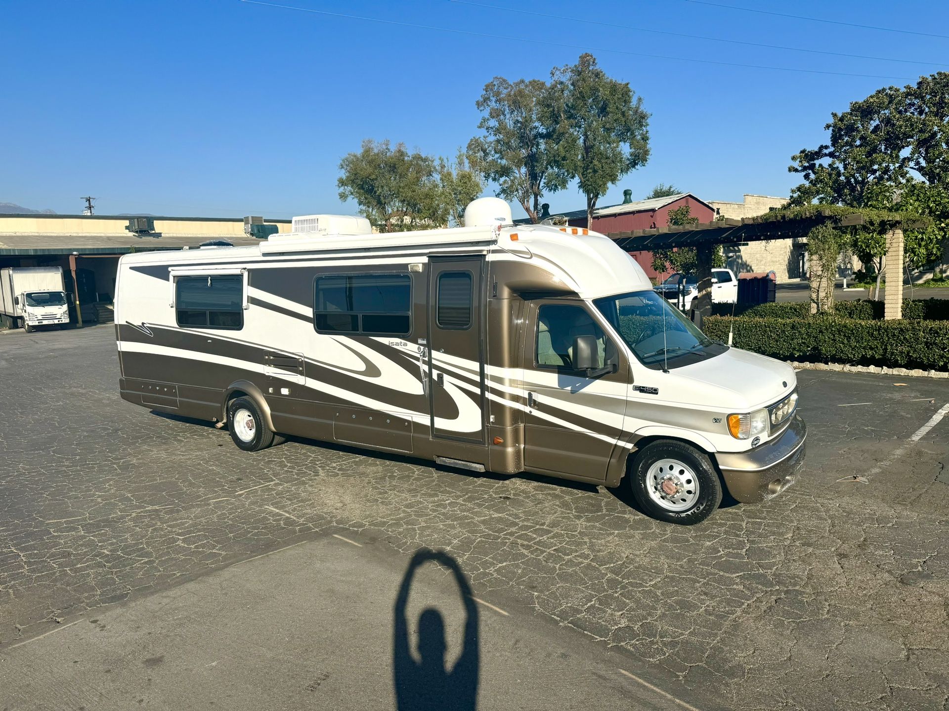 2002 Dynamax isata Class B Plus 29Ft