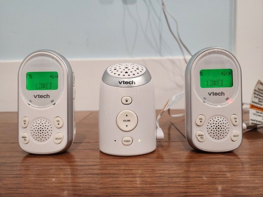 VTech 2 Parent Digital Audio Monitor with Ceiling Night Light - TM8212-2

