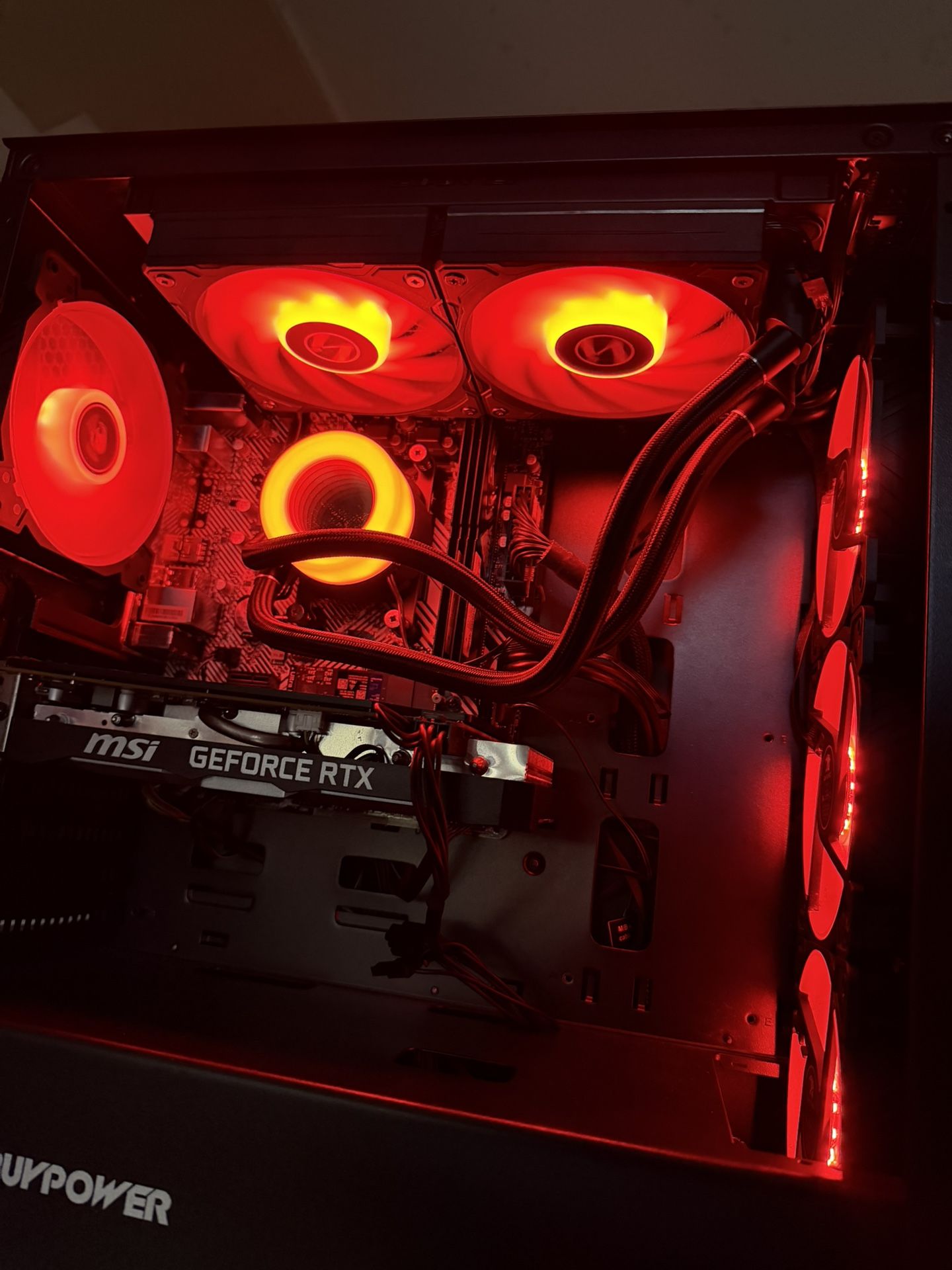 Custom Gaming PC – Ryzen 7 3700X | RTX 2060 | 16 GB RAM | 500 GB SSD | AIO Water Cooled | Plug & Play, Ready to Game